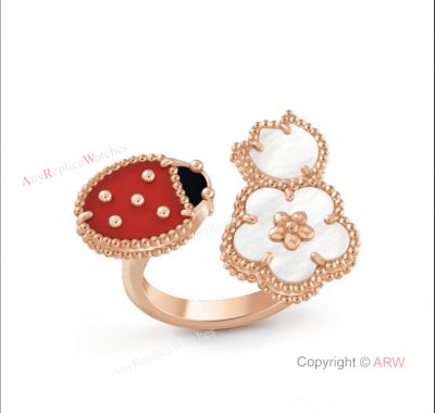 Replica V C&A Lucky Spring Rings Rose Gold Metal